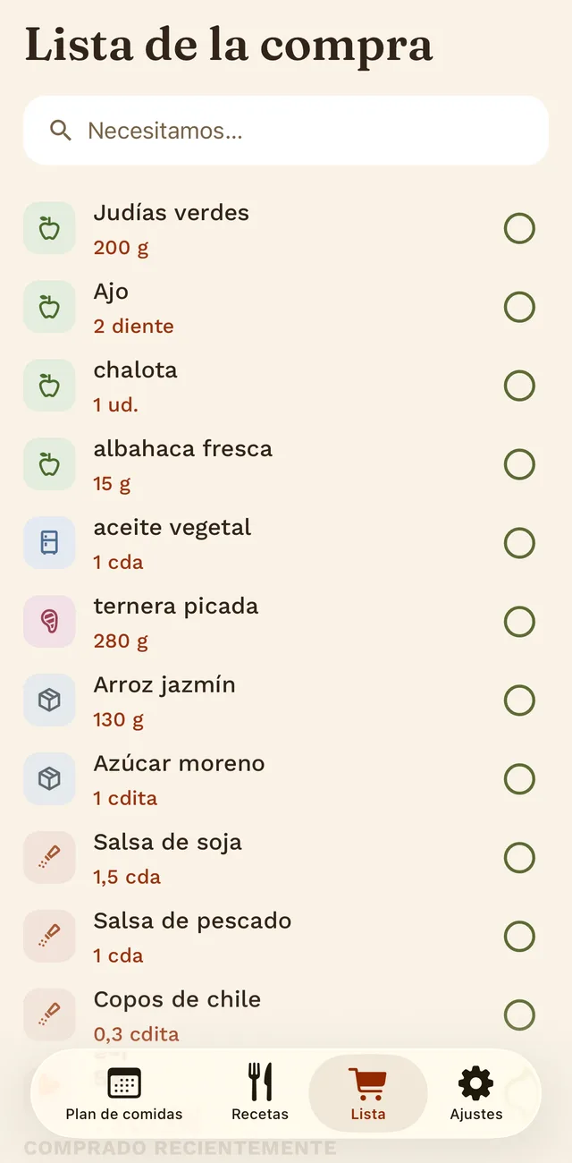 La lista de la compra con artículos, cantidades e iconos de categorías.
